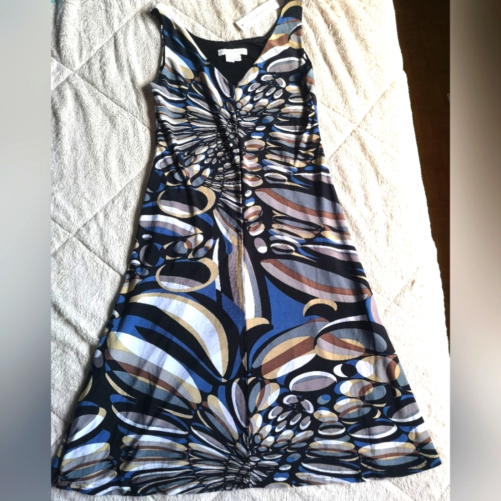 New Margaret M dress. Size S.